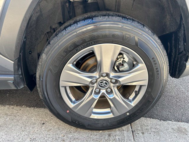 Used 2017 Toyota Highlander Limited w/ Protection Package #3 AWD/4WD image 14