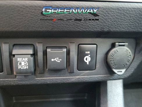 Used 2022 Toyota Tacoma TRD Sport w/ TRD Premium Sport Package image 23