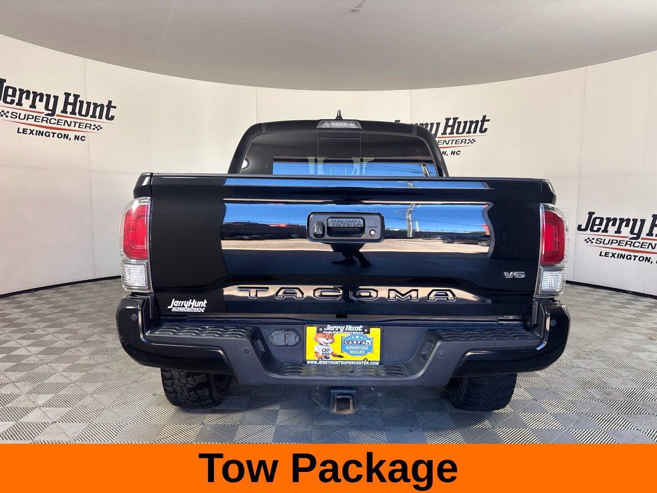 Used 2021 Toyota Tacoma TRD Off-Road w/ TRD Premium Off Road Package AWD/4WD image 7