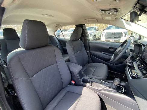 Used 2024 Toyota Corolla LE FWD image 44