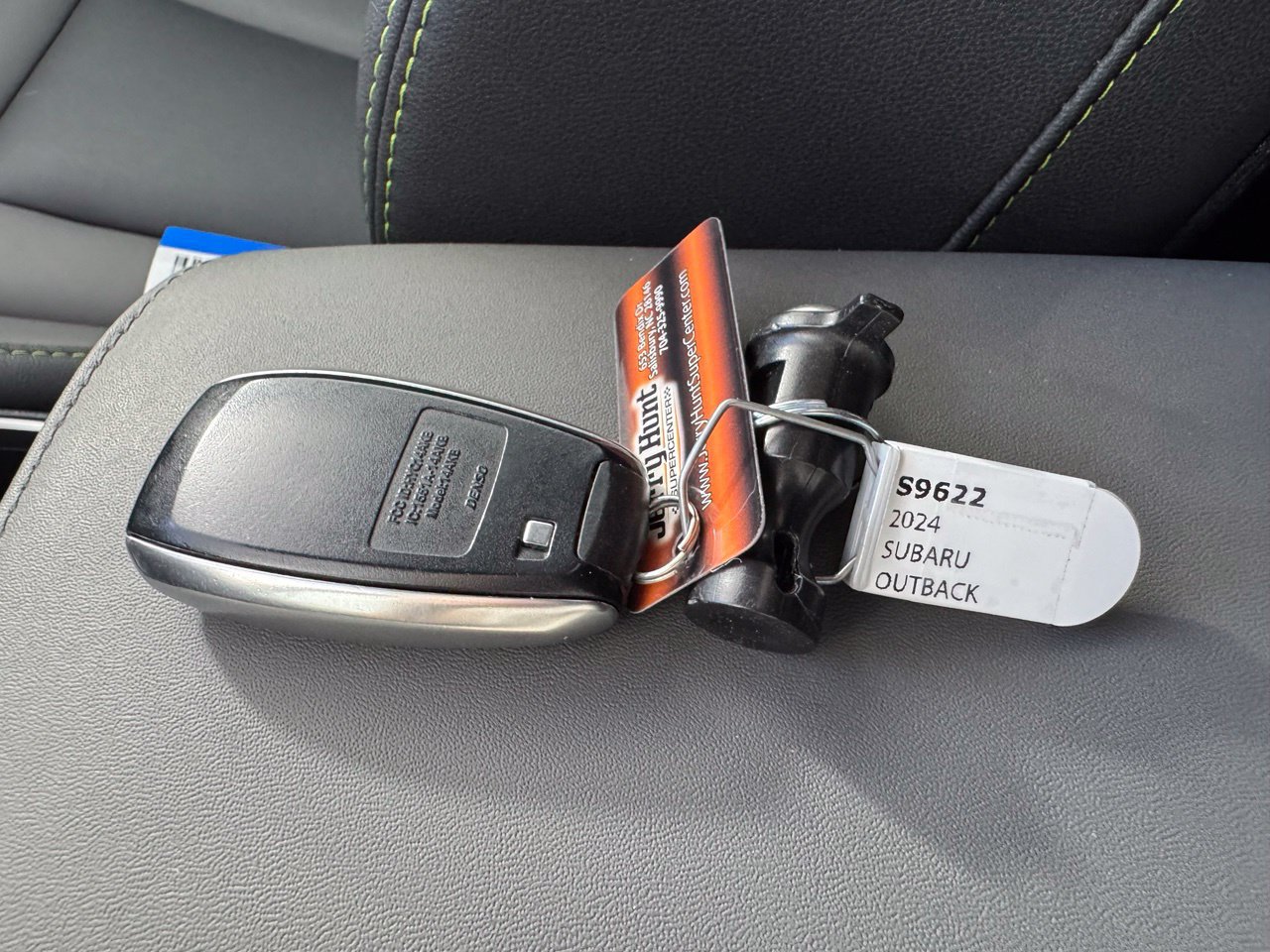 Used 2024 Subaru Outback Onyx Edition XT AWD/4WD image 3
