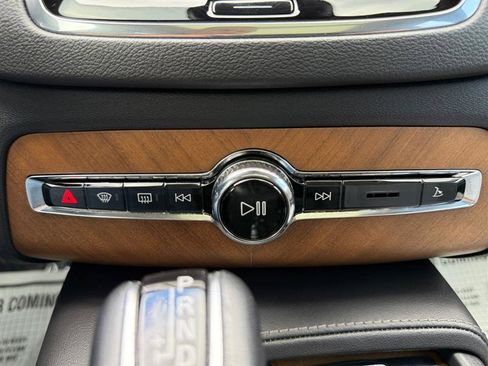 Used 2020 Volvo XC90 T6 Inscription w/ Protection Package Premier image 26