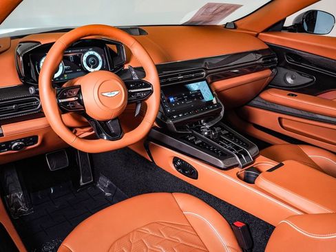 Used 2026 Aston Martin Vanquish Convertible RWD image 27