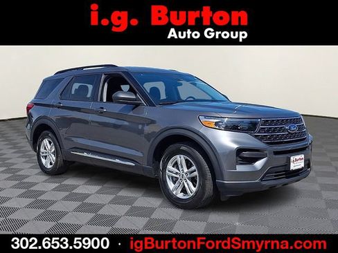 Used 2023 Ford Explorer XLT AWD/4WD image 1