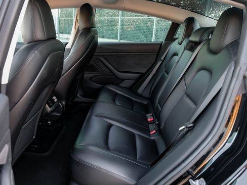 Used 2019 Tesla Model 3 Performance image 47