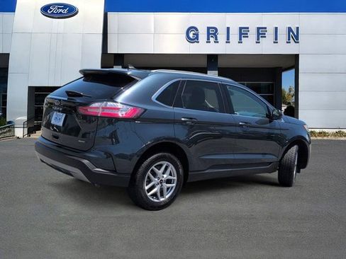 Used 2024 Ford Edge SEL w/ Convenience Package AWD/4WD image 4