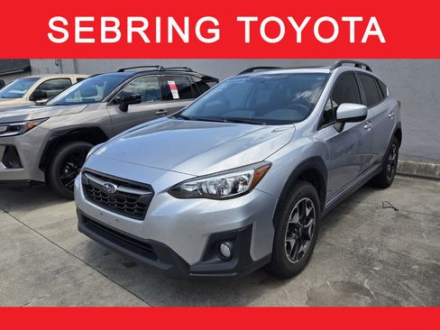 Used 2019 Subaru Crosstrek 2.0i Premium w/ Moonroof Package AWD/4WD image 1