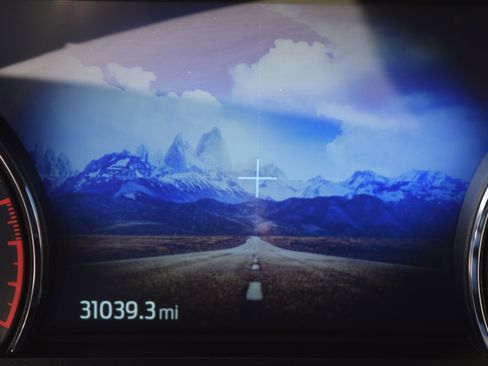 Certified 2023 Ford Explorer XLT image 11