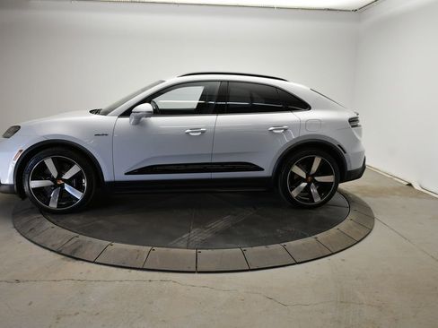 New 2026 Porsche Macan GTS Electric AWD/4WD image 3