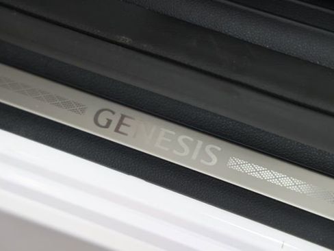 New 2026 Genesis GV70 2.5T Select AWD/4WD image 22