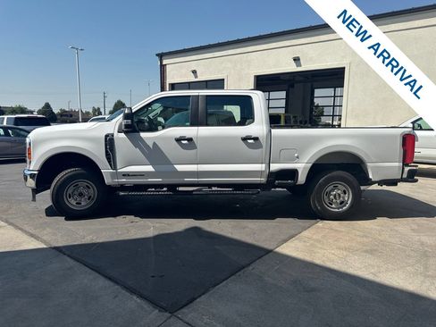 Used 2025 Ford F250 XL w/ XL Chrome Package AWD/4WD image 4
