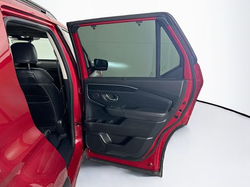 Used 2024 Honda Pilot Elite image 33