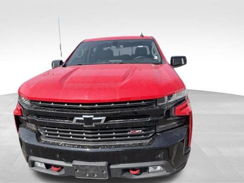 Used 2021 Chevrolet Silverado 1500 LT Trail Boss w/ Convenience Package II AWD/4WD image 3
