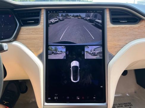 Used 2018 Tesla Model S 100D AWD/4WD image 25