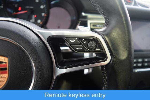 Used 2018 Porsche Macan AWD/4WD image 5