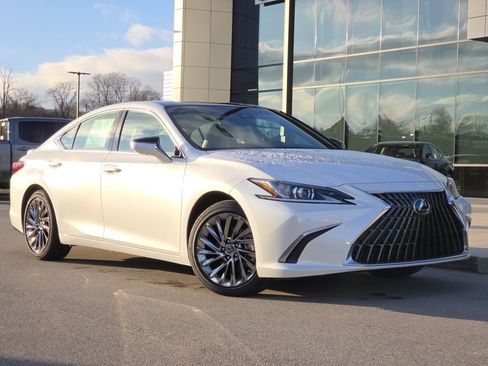 New 2025 Lexus ES 350 350 Luxury image 2