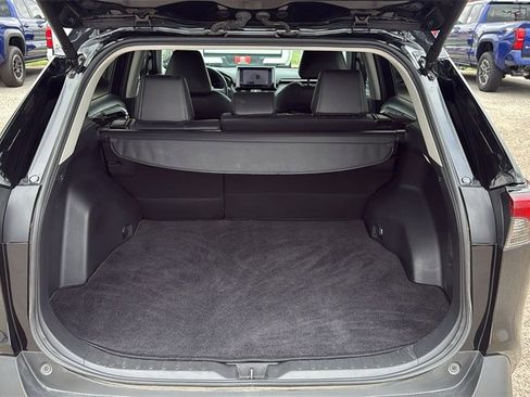 Used 2024 Toyota RAV4 XLE Premium image 25
