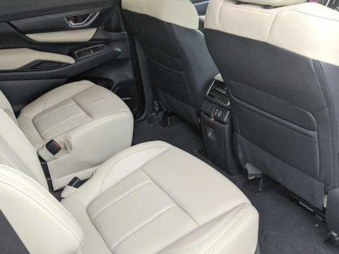 New 2025 Subaru Ascent Limited image 26