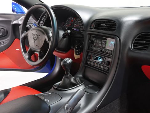 Used 2003 Chevrolet Corvette Z06 w/ Memory Package, 3 Drivers RWD image 54