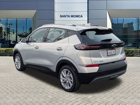 Used 2023 Chevrolet Bolt EUV LT w/ Driver Confidence Package image 8