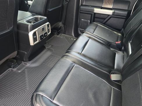 Used 2019 Ford F250 Lariat w/ Lariat Ultimate Package image 11