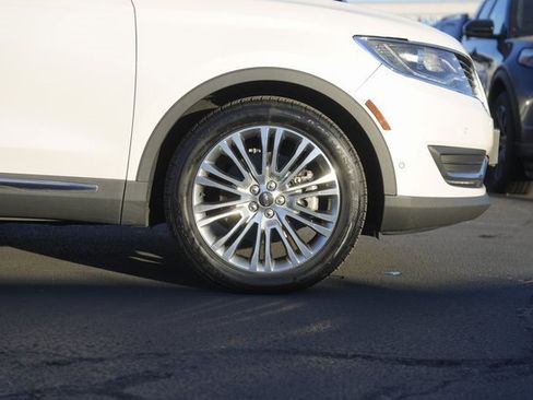 Used 2018 Lincoln MKX Reserve w/ Driver Assistance Package image 4