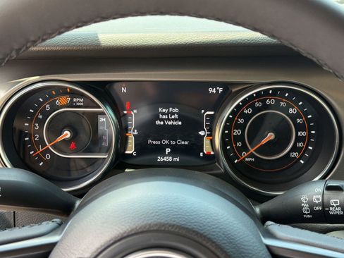 Used 2023 Jeep Wrangler Sport AWD/4WD image 16