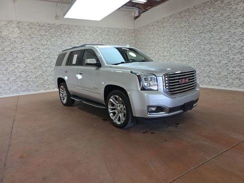 Used 2018 GMC Yukon SLT w/ Premium Edition image 1