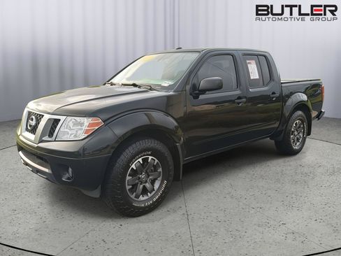 Used 2017 Nissan Frontier Desert Runner RWD image 1