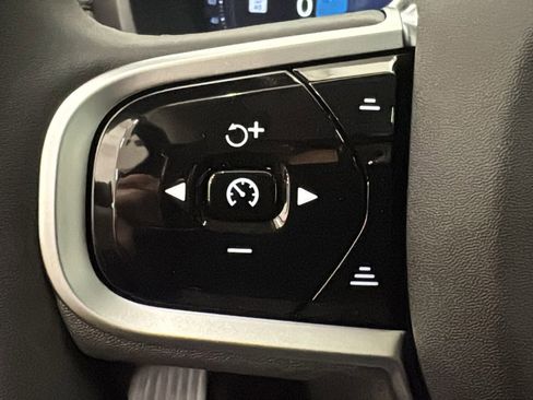 Used 2026 Volvo XC90 B5 Plus w/ Protection Package image 13