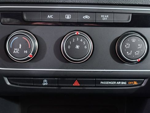 Used 2021 Volkswagen Atlas S image 29