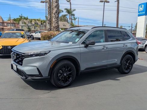 Certified 2025 Honda CR-V Sport-L image 4