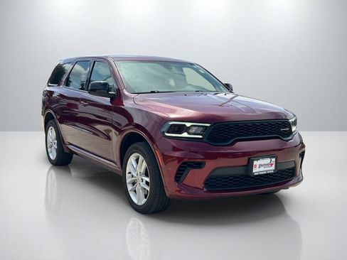 Used 2025 Dodge Durango GT AWD/4WD image 3