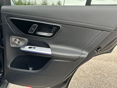 Used 2023 Mercedes-Benz GLC 300 image 32