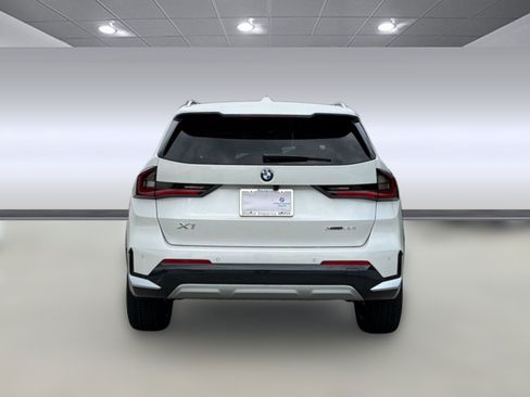 Used 2026 BMW X1 xDrive28i w/ Technology Package AWD/4WD image 9