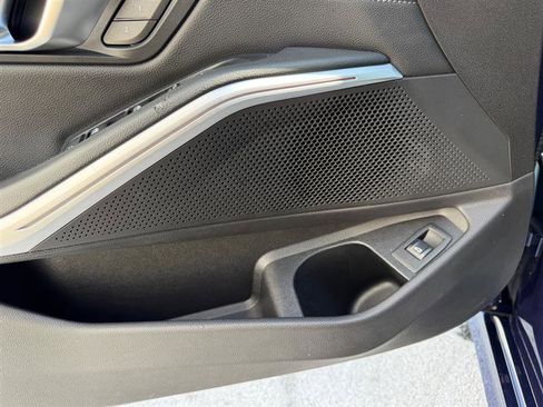 Used 2020 BMW 330i Sedan w/ Executive Package image 27