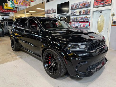 Used 2023 Dodge Durango SRT Hellcat AWD/4WD image 3