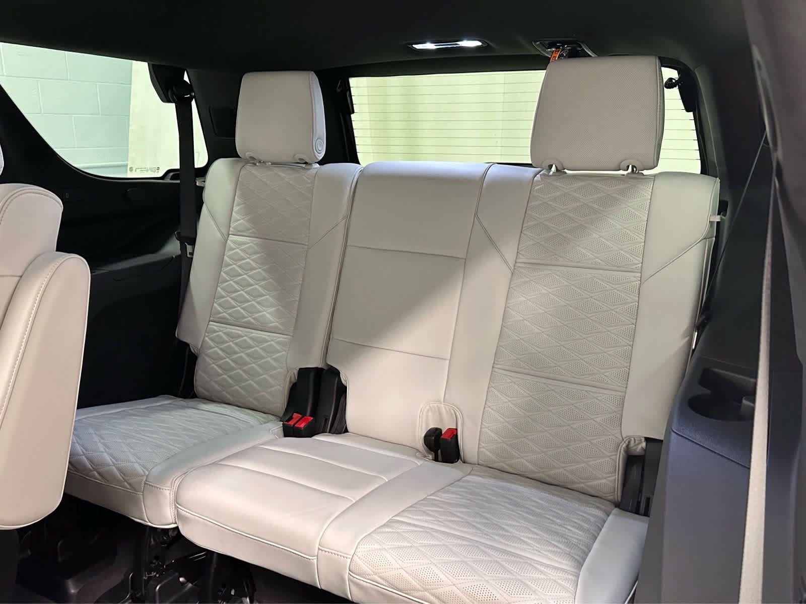 Used 2026 Cadillac Escalade Platinum Sport AWD/4WD image 17