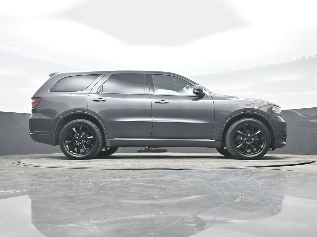 Used 2018 Dodge Durango R/T w/ Technology Group AWD/4WD image 31