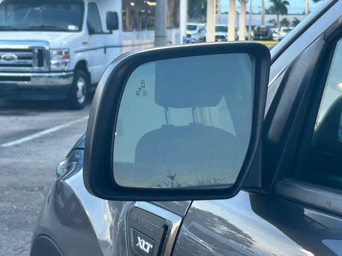 Used 2022 Ford Ranger XLT w/ Equipment Group 302A High AWD/4WD image 16
