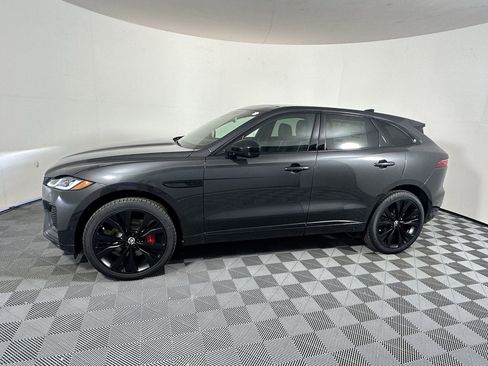 Used 2026 Jaguar F-PACE R-Dynamic S AWD/4WD image 2