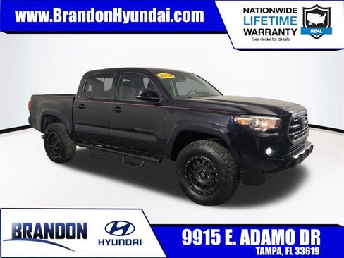 Used 2018 Toyota Tacoma SR5 image 1