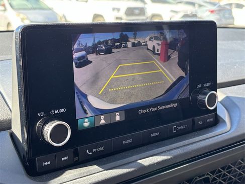 Used 2023 Honda Accord EX image 10