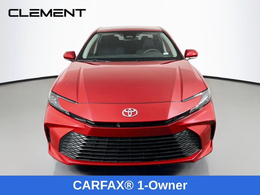 Used 2025 Toyota Camry LE FWD image 3