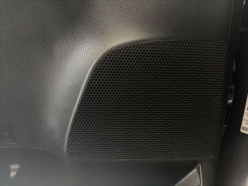 Used 2018 Toyota RAV4 XLE image 34