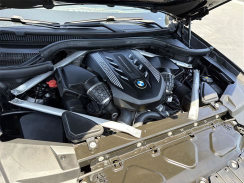 Used 2021 BMW X5 M50i w/ Executive Package AWD/4WD image 10