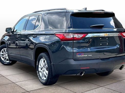 Used 2021 Chevrolet Traverse LT w/ LPO, Floor Liner Package AWD/4WD image 11