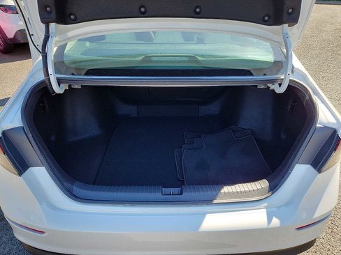 Certified 2023 Honda Accord EX image 28