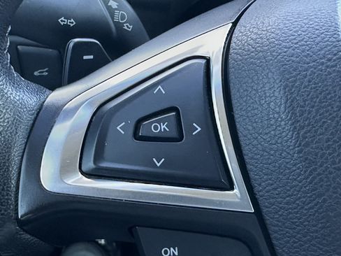 Used 2016 Ford Edge SEL w/ Equipment Group 201A FWD image 24