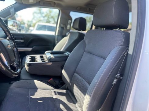 Used 2019 Chevrolet Silverado 1500 LT RWD image 12